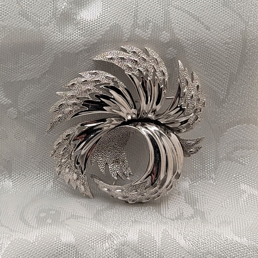 Trifari Crown Signed Designer Silver Tone Brooch Pin